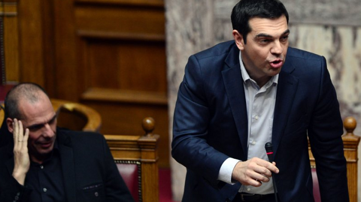 Spiegel: Η ελληνική κυβέρνηση είναι παρανοϊκή και βλέπει παντού ίντριγκες!